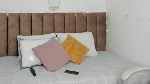 Snapshot of lulu_girl23 chatting on 8, 2, 2026 Lulu online show from 8, 2, 2026