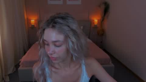 Snapshot of lulualise chatting on 27, 6, 2026 Alise online show from 27, 6, 2026