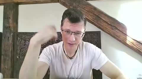 Snapshot of lumberjack__666 chatting on 17, 6, 2026 Andrew independent model 2000-0000 CET daily online show from 17, 6, 2026
