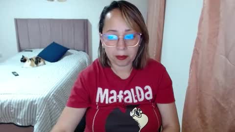 Snapshot of lumi_84 chatting on 21, 9, 2025 LUMI online show from 21, 9, 2025