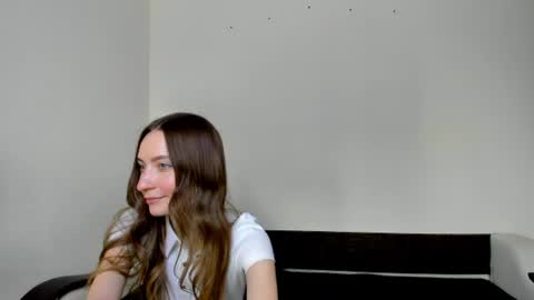 Snapshot of luminaya chatting on 20, 6, 2026 Naya online show from 20, 6, 2026