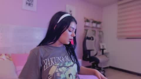 Snapshot of lummii_ chatting on 7, 2, 2026 lummii_ online show from 7, 2, 2026