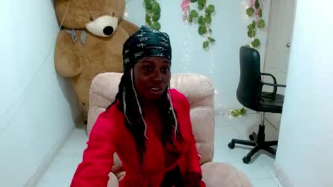 Snapshot of luna253951 chatting on 26, 5, 2026 luna253951 online show from 26, 5, 2026