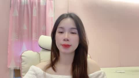 Snapshot of luna4739 chatting on 25, 7, 2026 Luna online show from 25, 7, 2026