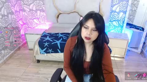 Snapshot of luna_1tay chatting on 7, 4, 2026 luna_1tay online show from 7, 4, 2026