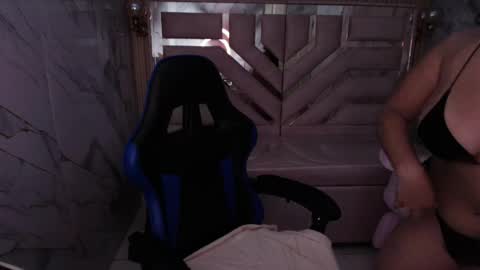 Luna online show from 22, 5, 2026