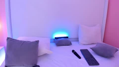 Luna online show from 20, 4, 2026