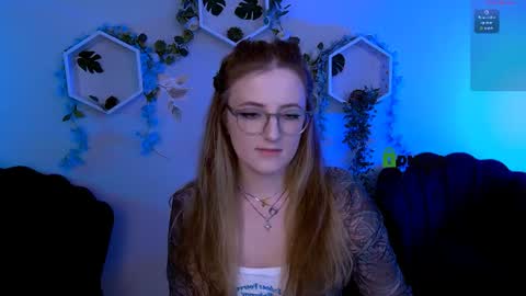 Snapshot of luna_berryy chatting on 11, 6, 2026 luna_berryy online show from 11, 6, 2026