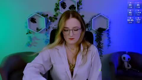 Snapshot of luna_berryy chatting on 16, 6, 2026 luna_berryy online show from 16, 6, 2026