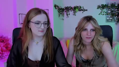 Snapshot of luna_berryy chatting on 22, 6, 2026 luna_berryy online show from 22, 6, 2026