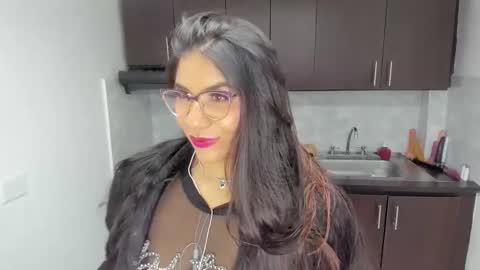 luna  online show from 17, 3, 2026