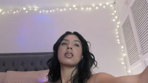 Snapshot of luna_fioree chatting on 19, 4, 2026 Luna Fioree online show from 19, 4, 2026