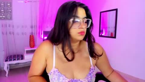 Snapshot of luna_jonnes1 chatting on 18, 7, 2026 Luna online show from 18, 7, 2026