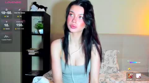 Snapshot of luna_lips chatting on 25, 6, 2026 Hi everyone my name is Tina online show from 25, 6, 2026