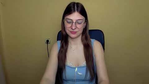 Luna online show from 28, 2, 2026