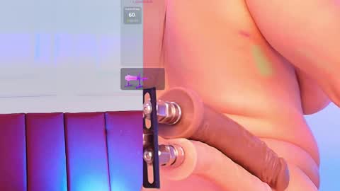 Snapshot of luna_monroe_ chatting on 21, 4, 2026 online show from 21, 4, 2026