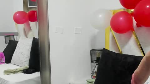 luna_naughty1 online show from 16, 2, 2026