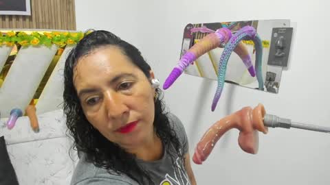 Snapshot of luna_naughty1 chatting on 4, 6, 2026 luna_naughty1 online show from 4, 6, 2026
