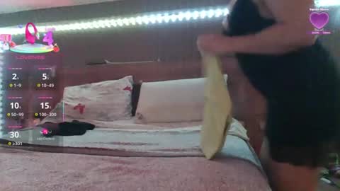 Snapshot of luna_perversa11 chatting on 10, 9, 2025 Luna online show from 10, 9, 2025