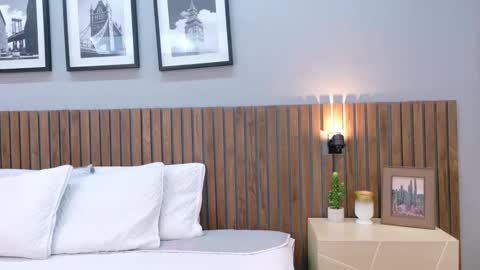 Snapshot of luna_roja25 chatting on 15, 1, 2026 LUNA online show from 15, 1, 2026