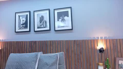 Snapshot of luna_roja25 chatting on 23, 2, 2026 LUNA online show from 23, 2, 2026