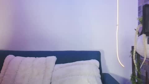 Snapshot of luna_valen chatting on 21, 4, 2026 luna_valen online show from 21, 4, 2026