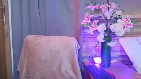 Snapshot of luna_valen chatting on 30, 5, 2026 luna_valen online show from 30, 5, 2026