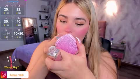  Luna online show from 4, 2, 2026