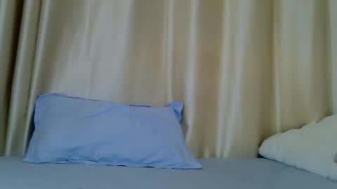 Snapshot of luna_zest chatting on 25, 4, 2026 luna online show from 25, 4, 2026
