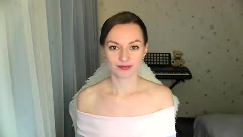 lunaa_bluee online show from 16, 11, 2025