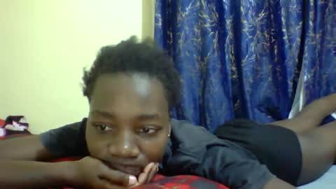 lunah_kitty online show from 21, 5, 2026