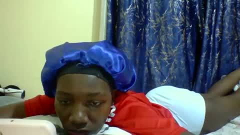 lunah_kitty online show from 24, 5, 2026