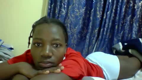 lunah_kitty online show from 27, 5, 2026
