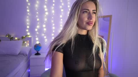 Laura online show from 11, 12, 2024