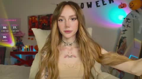 Snapshot of lunainnk chatting on 28, 10, 2025 Luna online show from 28, 10, 2025