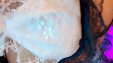 Scarleet online show from 27, 10, 2025