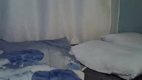 Snapshot of lunalove22_ chatting on 15, 9, 2025 lunalove22_ online show from 15, 9, 2025