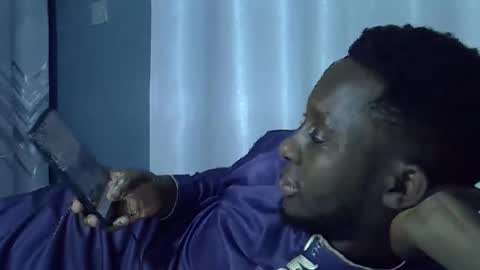 Snapshot of lunalove22_ chatting on 31, 10, 2025 lunalove22_ online show from 31, 10, 2025