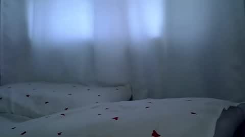 Snapshot of lunalove22_ chatting on 23, 11, 2025 lunalove22_ online show from 23, 11, 2025