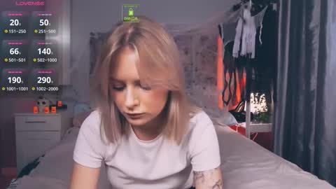 Luna online show from 16, 10, 2025