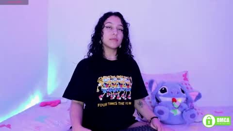 Snapshot of lunamoonroe chatting on 9, 4, 2026 Luna Monroe online show from 9, 4, 2026