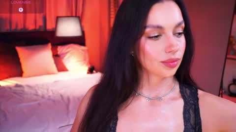 Snapshot of lunanight_ chatting on 5, 6, 2026 Luna next streams Mon Fri Sat Sun 8pm-5am gmt0 online show from 5, 6, 2026