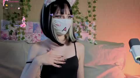Snapshot of lunanyanmi chatting on 30, 5, 2026 Luna online show from 30, 5, 2026
