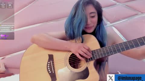 Luna Page online show from 18, 1, 2025