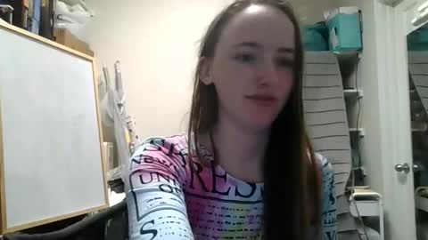 Snapshot of lunapixie2020 chatting on 24, 4, 2026 lunapixie2020 online show from 24, 4, 2026