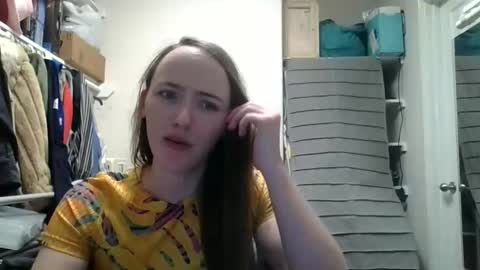 Snapshot of lunapixie2020 chatting on 3, 5, 2026 lunapixie2020 online show from 3, 5, 2026