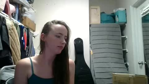 Snapshot of lunapixie2020 chatting on 5, 5, 2026 lunapixie2020 online show from 5, 5, 2026