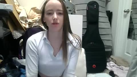 Snapshot of lunapixie2020 chatting on 28, 5, 2026 lunapixie2020 online show from 28, 5, 2026