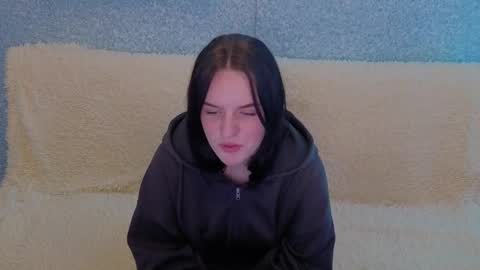 Snapshot of lunariaas chatting on 25, 3, 2026 Valeria online show from 25, 3, 2026