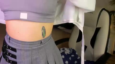 Lily online show from 19, 11, 2025